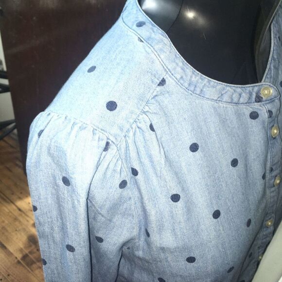 Old Navy denim 1/4 button flowy polka dot M tunic - Picture 4 of 5